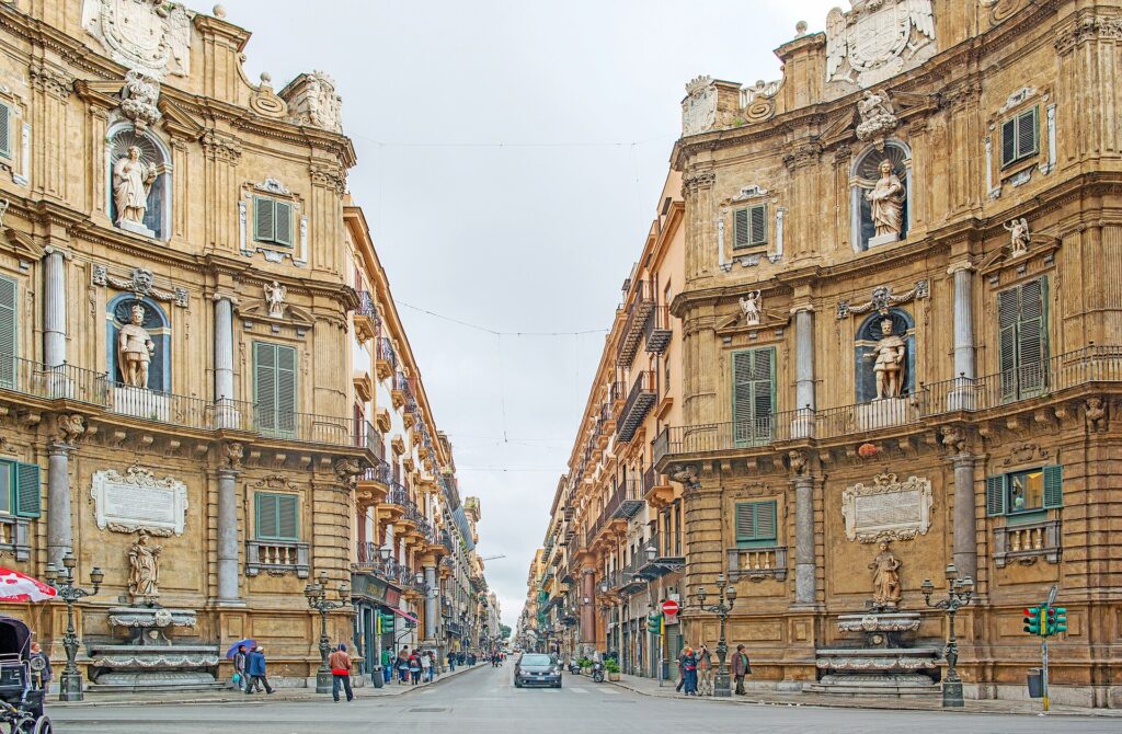 Palermo, i Quattro Canti