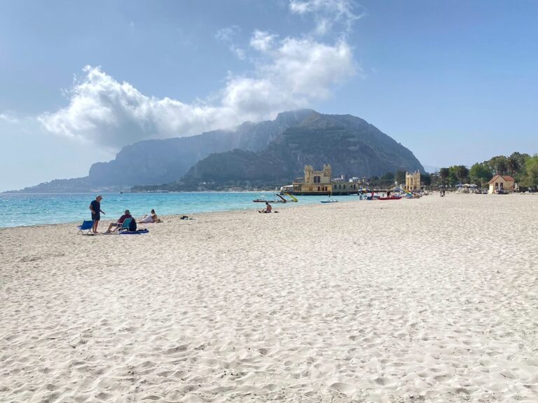 Gite vicino a Palermo: 7 idee per una giornata tra arte, mare e vino